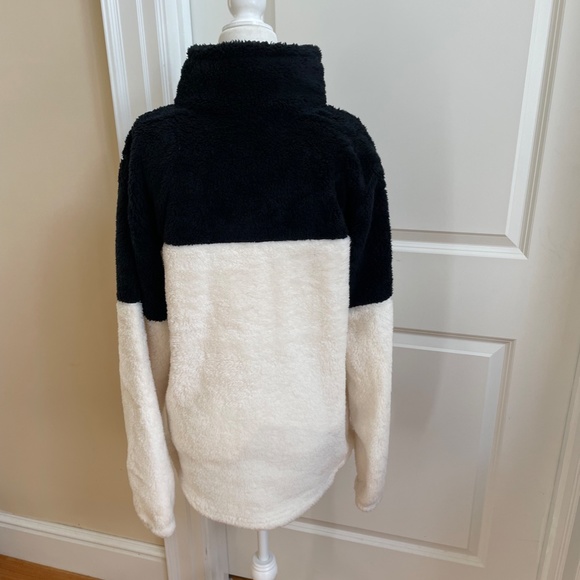 Women's Alabama Fleece Jacket from Roxy - Picture 6 of 10